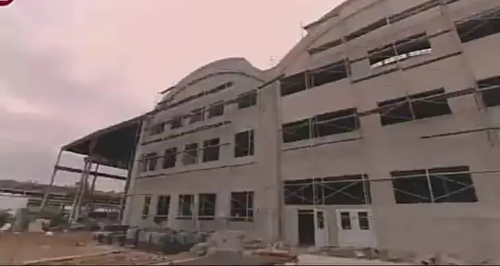 Imagen antigua de la escuela